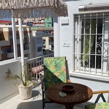 Belissimo 2 Bedrooms With Patio By Namaste Elite Apartment